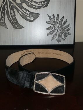 Oscar de la Renta Black and Tan Haircalf Belt with Decorative Buckle sz S
